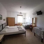 Nikos Aparthotel *
