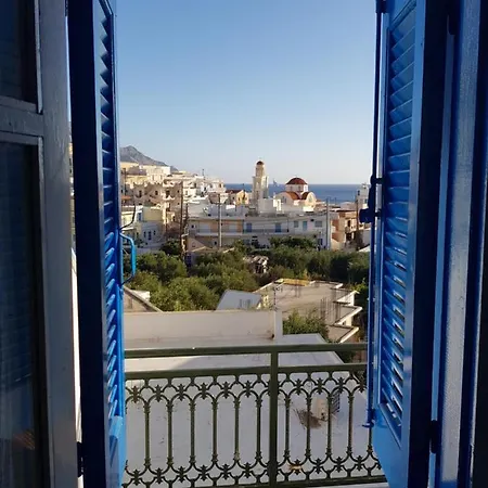 νίκος Ξενοδοχείο με διαμερίσματα *