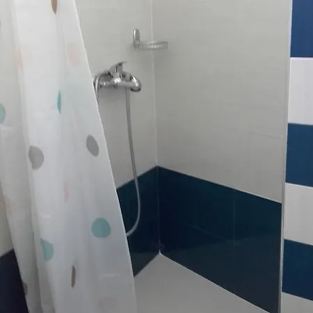 Nikos Aparthotel *