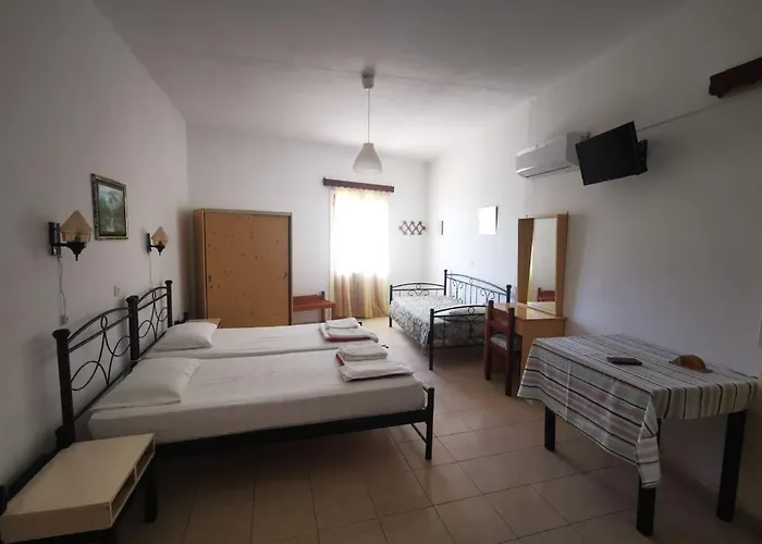 Nikos Lejlighedshotel *