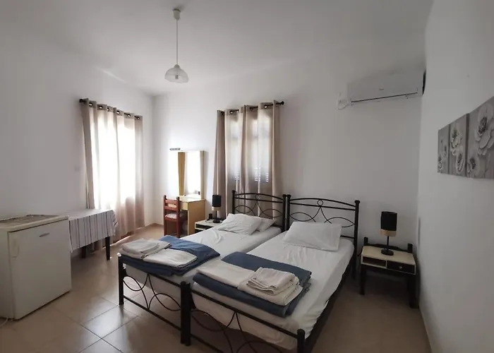Nikos Lejlighedshotel *